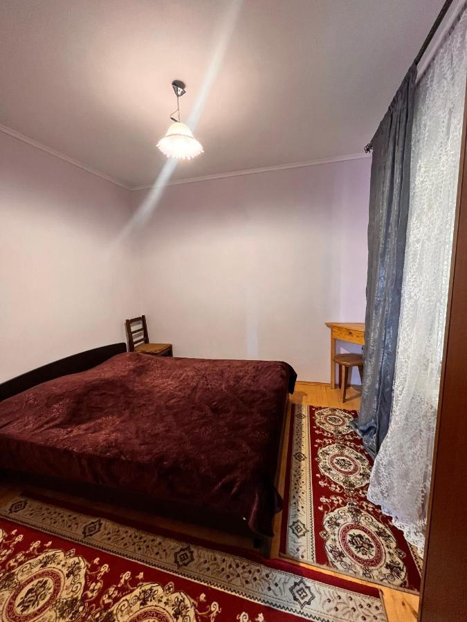 Гостевой Дом Тина Sukhumi Exterior foto